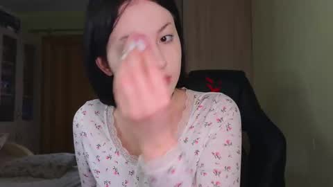 molly_millerr online show from 03/17/26, 08:01