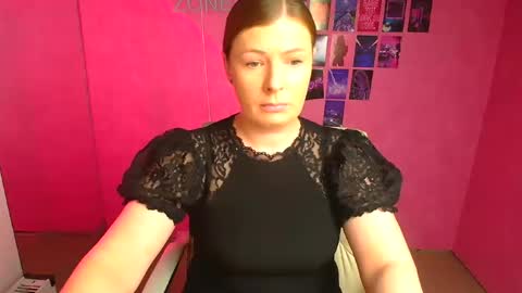 Molly online show from 04/07/26, 11:43