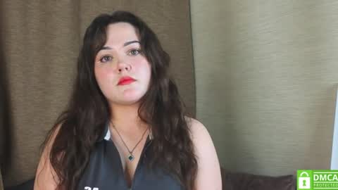 molly_misteres online show from 07/25/26, 07:33