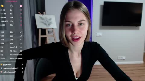 Snapshot of molly_p chatting on 01/28/25, 09:40 VIP page OnlyFans is absolutely FREE for ONE month  online show from 01/28/25, 09:40