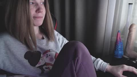 I have new photos come and see with love Molly online show from 03/04/25, 10:13