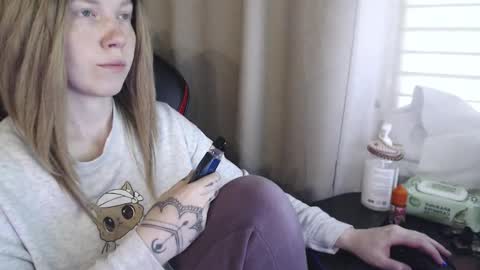 I have new photos come and see with love Molly online show from 10/12/25, 11:31