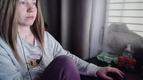 I have new photos come and see with love Molly online show from 11/17/25, 09:37