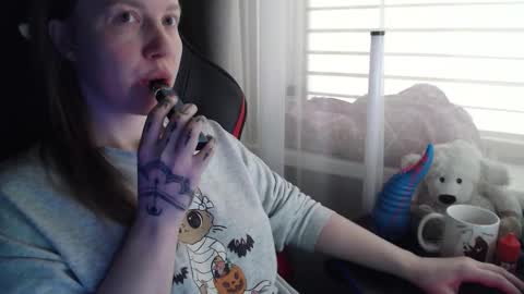 I have new photos come and see with love Molly online show from 02/09/26, 09:02