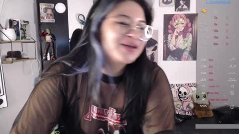 Molly online show from 02/04/25, 06:04