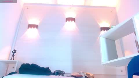 Molly Spears online show from 02/02/25, 02:45