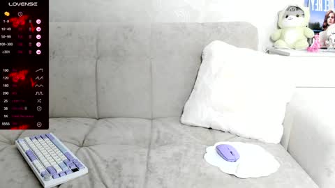 Snapshot of molly_sweetbaby chatting on 12/20/24, 06:02 Ill tell you when were private online show from 12/20/24, 06:02