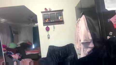 molly_theslut online show from 03/23/26, 02:10