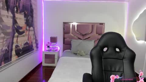 Molly  online show from 03/12/25, 11:31