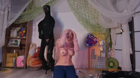 mollychan online show from 02/25/26, 05:22