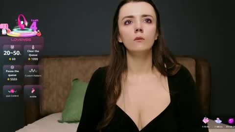 Molly online show from 04/07/26, 09:48