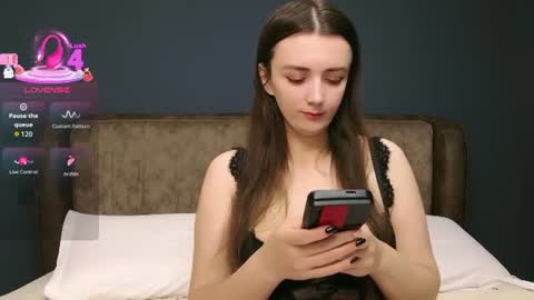 Snapshot of mollygreens chatting on 07/11/26, 09:27 Molly online show from 07/11/26, 09:27