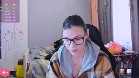  KIRA  online show from 02/10/26, 04:38