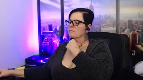 MollySun Nina Randmann online show from 12/10/24, 06:49