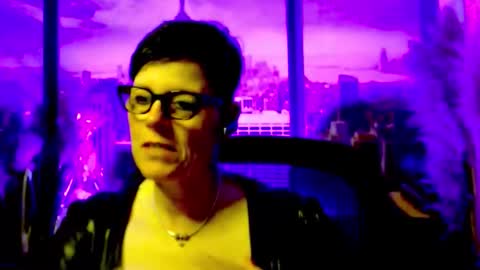Snapshot of mollysun chatting on 05/03/26, 04:13 MollySun Nina Randmann online show from 05/03/26, 04:13