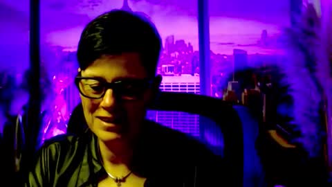 Snapshot of mollysun chatting on 05/06/26, 04:56 MollySun Nina Randmann online show from 05/06/26, 04:56