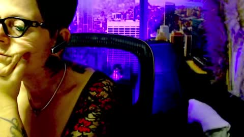 Snapshot of mollysun chatting on 08/06/26, 03:25 MollySun Nina Randmann online show from 08/06/26, 03:25