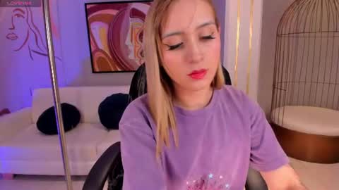 Molly Sunders online show from 06/19/26, 08:23