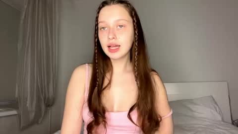 Hermina  online show from 05/23/26, 04:00