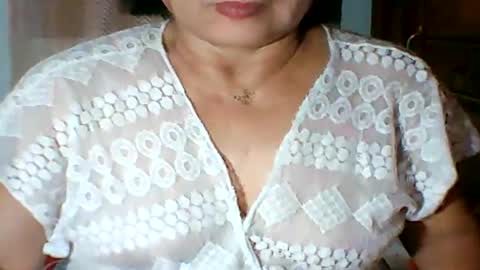 mombastic55 online show from 05/15/26, 06:37