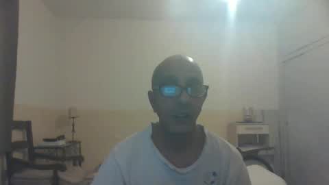 Snapshot of moment71200 chatting on 01/06/25, 09:22 moment71200 online show from 01/06/25, 09:22