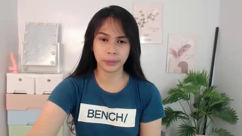 MOMIKHEM online show from 09/14/25, 05:50