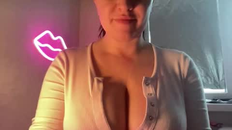 Rihanna online show from 01/08/26, 05:10