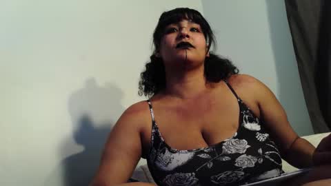 Mommy bubbles online show from 02/02/26, 12:09