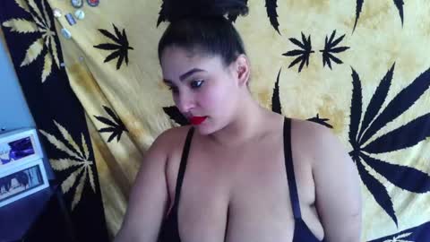 Mommy bubbles online show from 04/23/26, 03:03