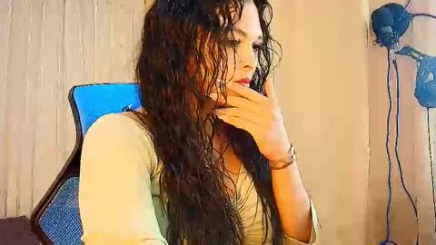 Snapshot of mommyjeva chatting on 01/14/26, 09:37 Mommy Jeva online show from 01/14/26, 09:37