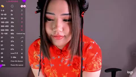 momo_ayase online show from 09/29/25, 02:22