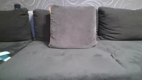 Snapshot of momokay1997 chatting on 12/24/24, 04:19 Momokay4Cum online show from 12/24/24, 04:19