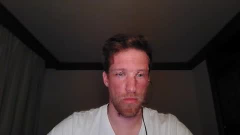 Snapshot of moms_little_monster chatting on 11/04/25, 09:25 moms_little_monster online show from 11/04/25, 09:25