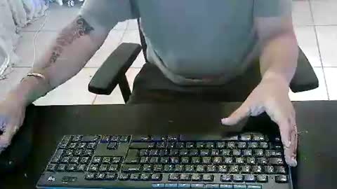 mon_za online show from 03/03/25, 08:27