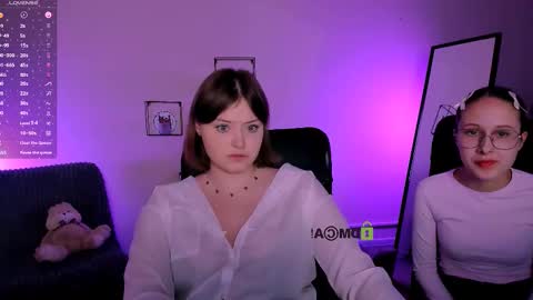 Mona  online show from 09/29/25, 07:40