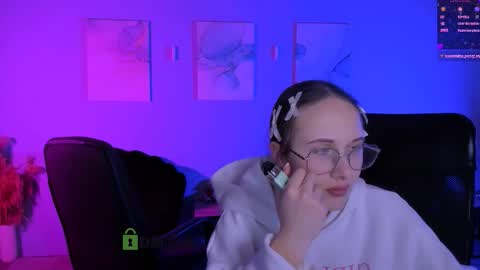 Mona  online show from 02/27/26, 08:31