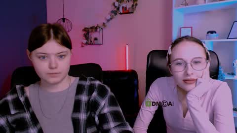 Mona  online show from 03/23/26, 08:13