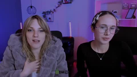 Mona  online show from 04/18/26, 07:18