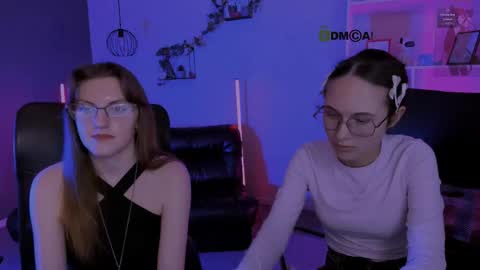 Mona  online show from 04/24/26, 07:38