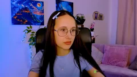 Mona  online show from 07/11/26, 08:39