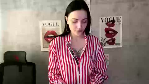 Snapshot of mona_fox chatting on 02/27/26, 06:57 Mona online show from 02/27/26, 06:57