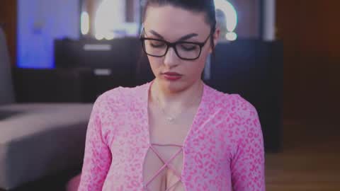 Mona Lisss online show from 01/17/25, 11:27