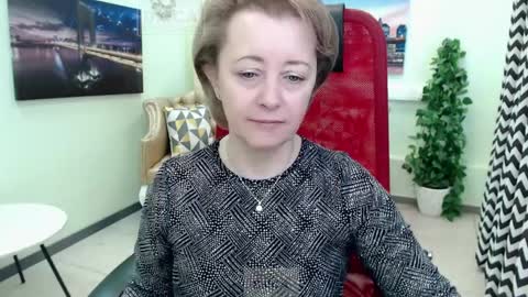 Mona online show from 04/05/26, 09:50