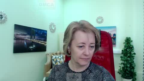 Mona online show from 04/08/26, 11:10