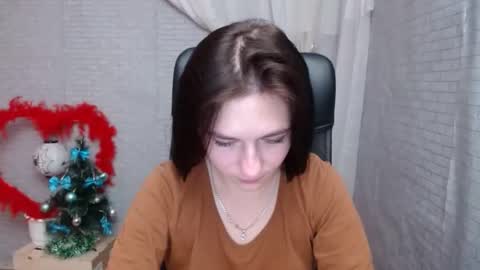 monakali online show from 12/19/24, 08:13