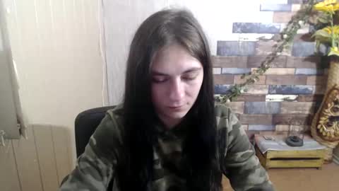 Snapshot of monakali chatting on 09/26/25, 09:13 monakali online show from 09/26/25, 09:13