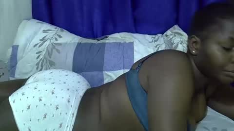 mona online show from 03/01/25, 11:26