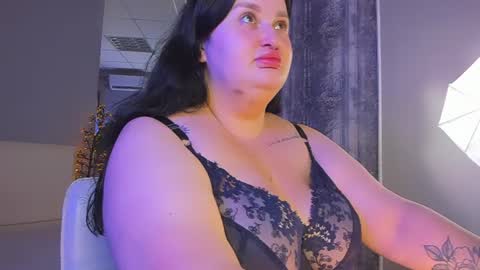 Monica online show from 07/13/26, 12:19