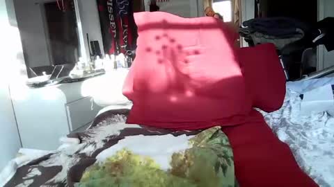 Mondi82 online show from 01/26/25, 10:02