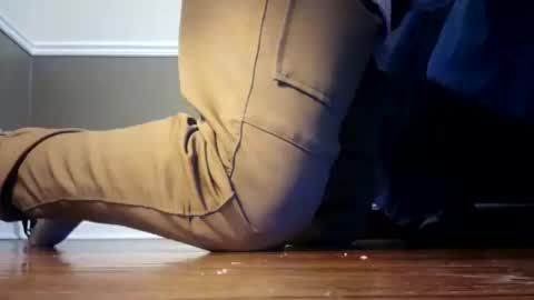 moneyboysaveg548 online show from 12/05/25, 11:52